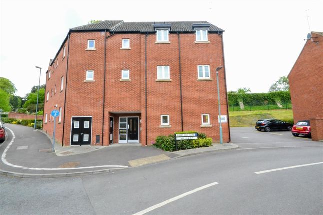 Thumbnail Flat to rent in Phelps Mill Close, Dursley
