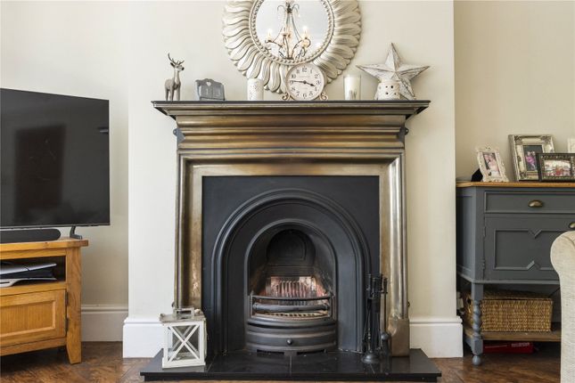 66, Park Avenue, N E Lincs photo 4