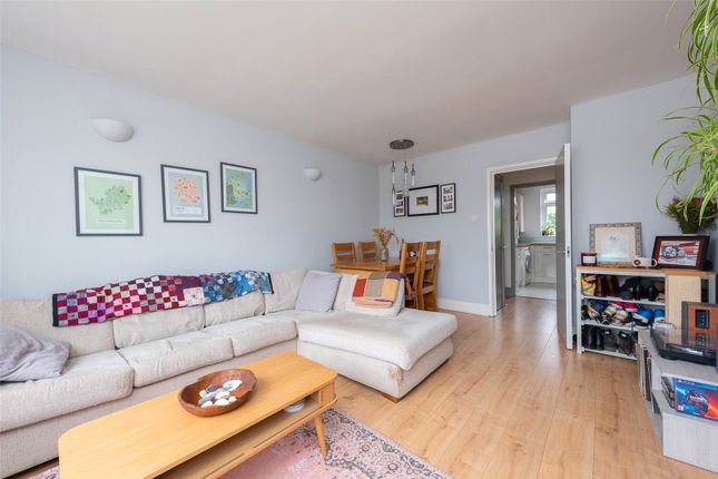 Flat for sale in Beechcroft Close, Valley Road, London