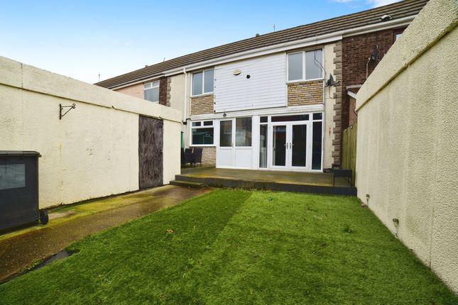 Thumbnail Terraced house for sale in St. Ives Close, Bransholme, Hull