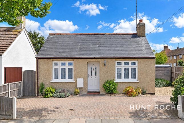 2-bed bungalow on Flemming Crescent, Essex, £425,000