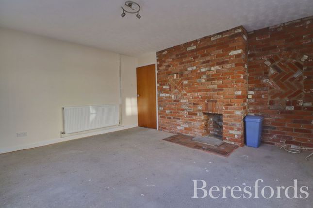31, Highlands Drive, Essex photo 3