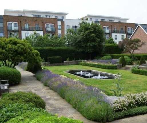 Flat to rent in Queen Marys House, 1 Holford Way, London