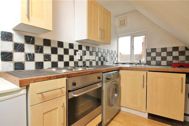 2C, Blandford Road, London photo 3