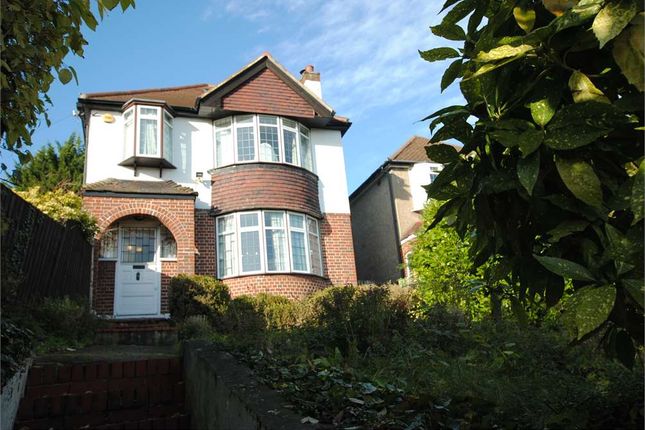 Thumbnail Property for sale in Horniman Drive, Forest Hill, London