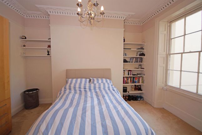 Flat 1, 32, London Road, Cheltenham photo 4