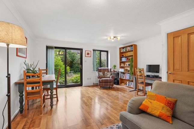 309 Manor Road, Witney photo 4