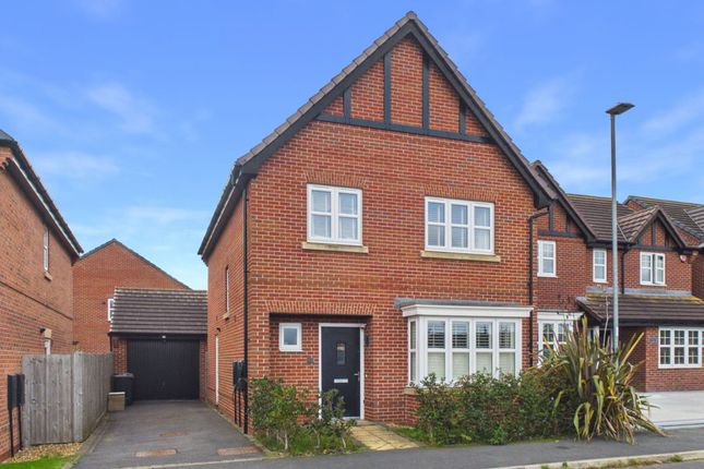 4-bed detached on 64 Seaton Way, Nottingham, £400,000