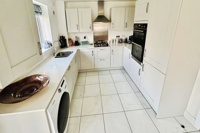 12, Woodall Gate, Goole photo 4