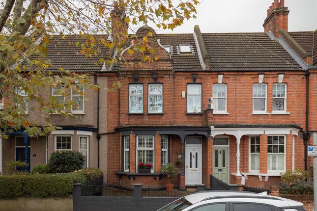 Pretoria Avenue, E17