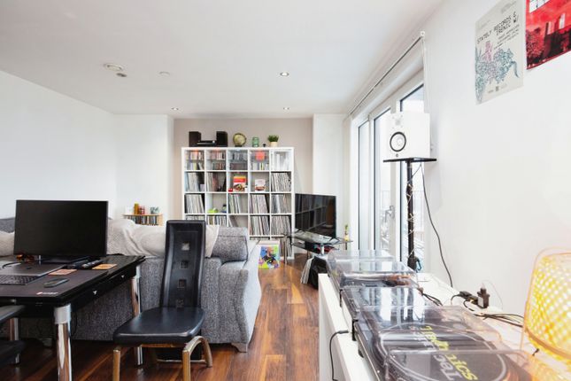 Flat for sale in Ordsall Lane, Salford, Greater Manchester