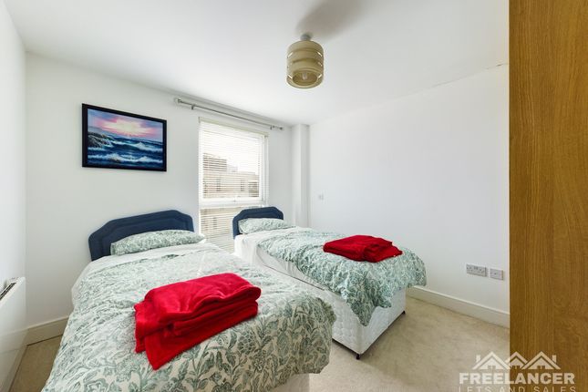 Flat for sale in Usk Way, Newport