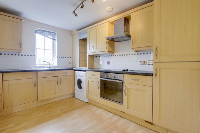 12, Harlow Crescent, Milton Keynes photo 3