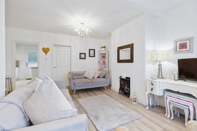 24, Bowmore Road, Glasgow photo 4