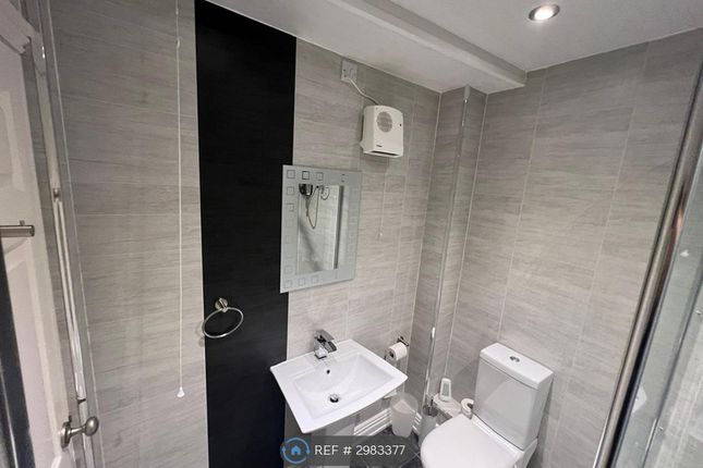 Flat, Market Street, Dalton-In-Furness photo 5