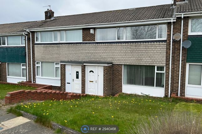 Hillhead Parkway, Newcastle Upon Tyne photo 3