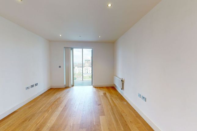 7, Cribb Lodge, London photo 5