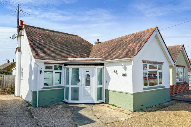 holland-on-sea-bungalows-for-sale-buy-houses-in-holland-on-sea