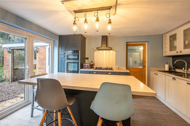 6, Sandford Close, Rugeley photo 3