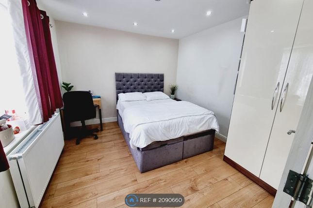 Thumbnail Room to rent in Elm Road, Reading