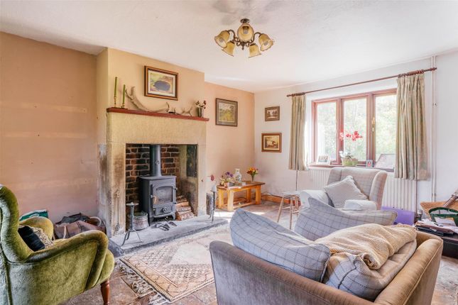 6, Church Road, Matlock photo 2