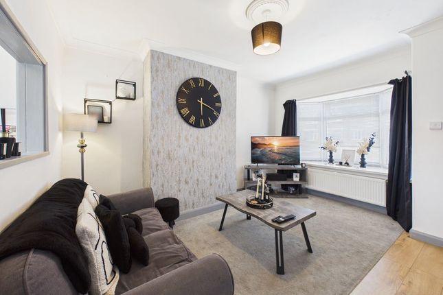 152, Danube Road, Hull photo 2