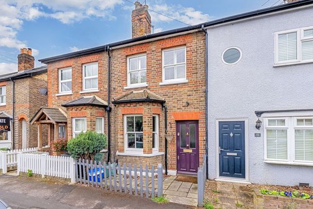 Thumbnail Terraced house for sale in Angel Road, Thames Ditton
