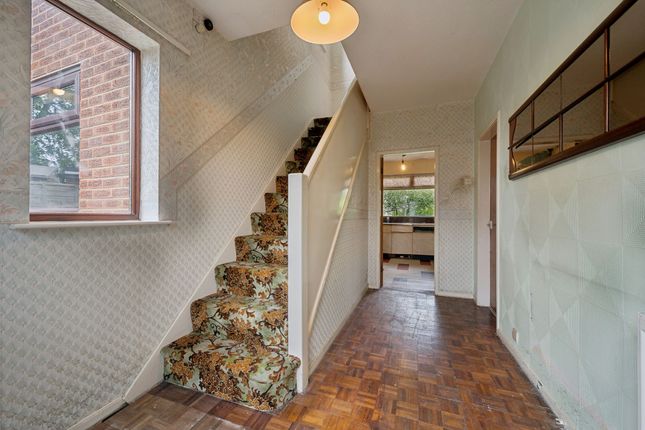 5 Briery Avenue, Bolton photo 4