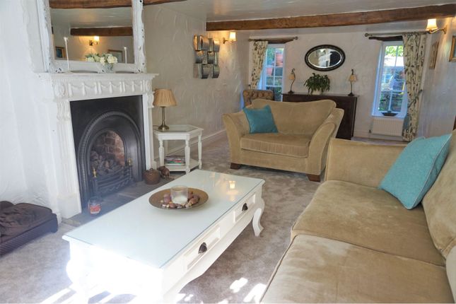 4 Bed Cottage For Sale In 15 Broken Cross Macclesfield Sk11 Zoopla