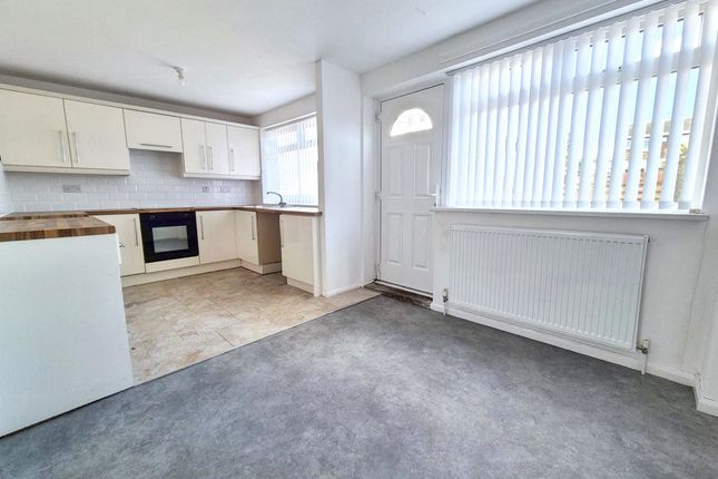 41, Hedworth Lane, Jarrow photo 3