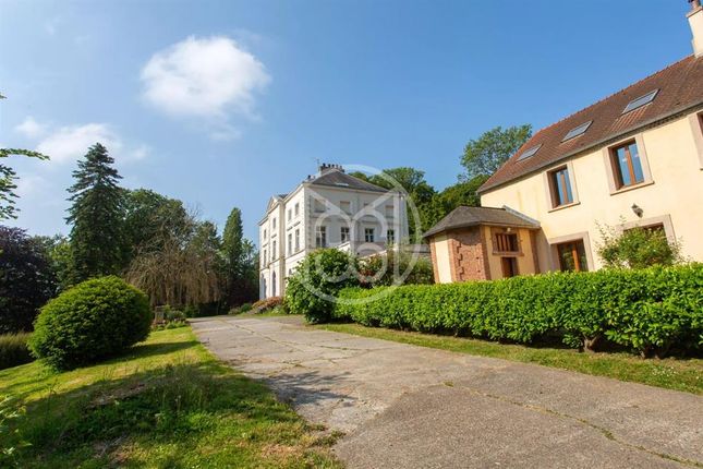 Property for sale in Boulogne-Sur-Mer, 62230, France, Nord-Pas-De-Calais, Boulogne-Sur-Mer, 62230, France