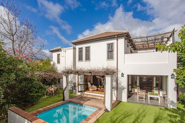 Detached house for sale in 66 Trentino Close, Val De Vie, Paarl, Western Cape, South Africa