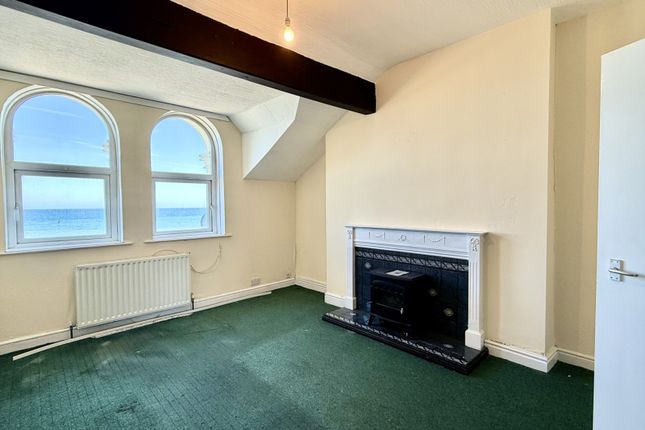 Flat 5,Viking House, Ramsey photo 3