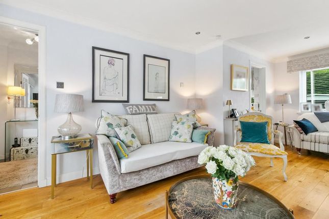 8, Blair Atholl Crescent, Newton Mearns photo 4