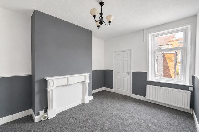 112, Howe Street, Gateshead photo 3