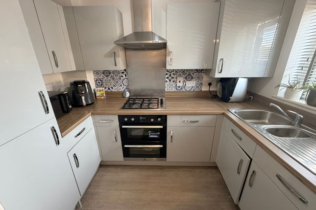 42, Bengrove, Milton Keynes photo 3