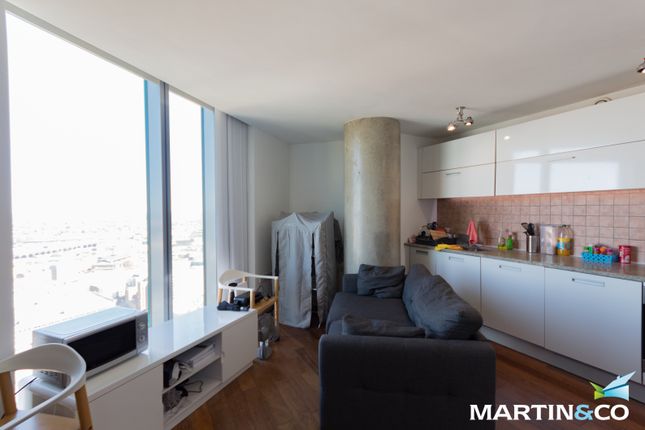 Apartment 2803 Beetham Tower, 10, Holloway Circus Queensway, Birmingham photo 3