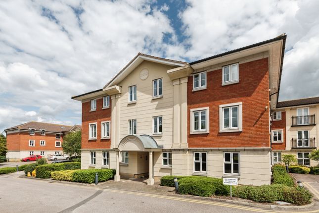 Thumbnail Flat for sale in Springly Court, Kingswood