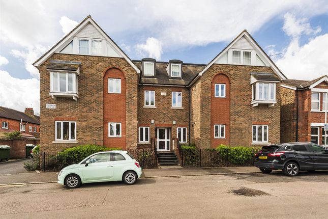 Flat for sale in Wincliff Road, Tonbridge