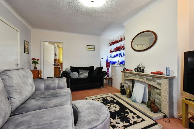 91, Dolau Fan Road, Carmarthenshire photo 2
