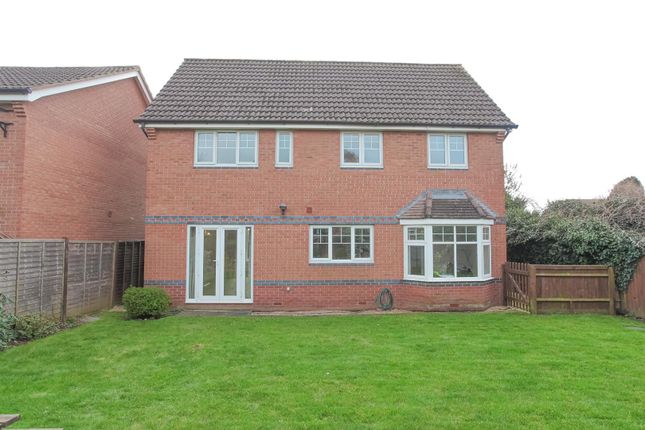 Detached house for sale in Griffin Close, Twyford, Banbury