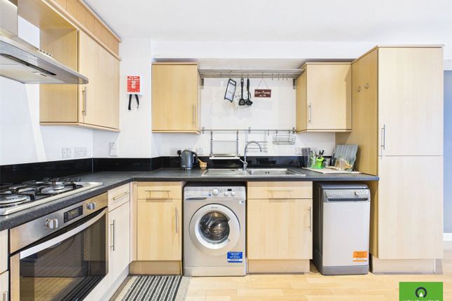 20 Eldon Court,, Slaney Road, Romford photo 4