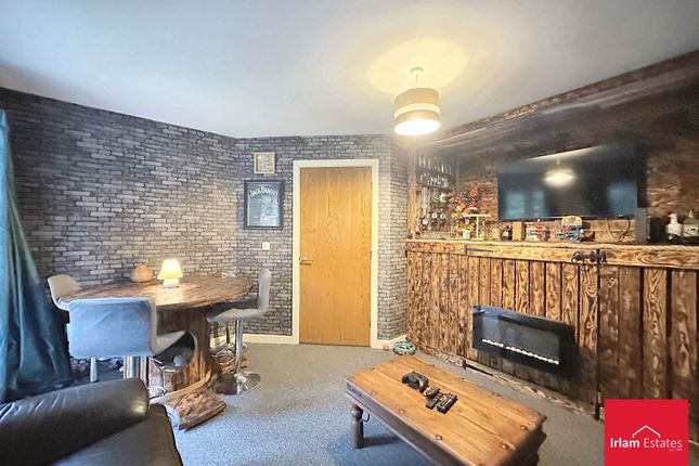 28 Apple Blossom Grove, Manchester photo 4