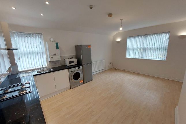 Flat 4, 371, Gillott Road, Birmingham photo 2