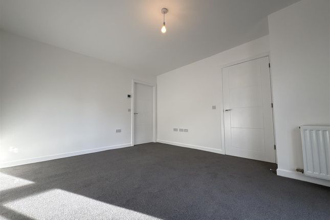 26, Lapwing Drive, Perth photo 2