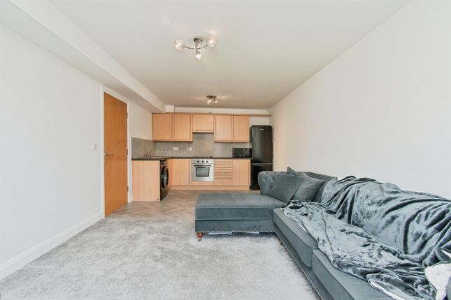 20, Lagentium Plaza, Leeds Road, CASTLEFORD photo 3