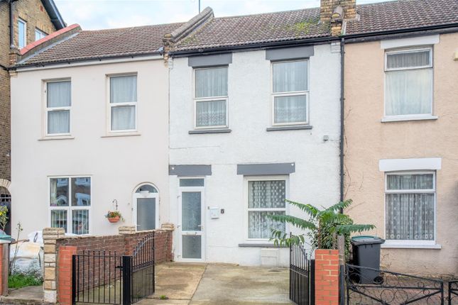 Thumbnail Terraced house for sale in Summerhill Road, London
