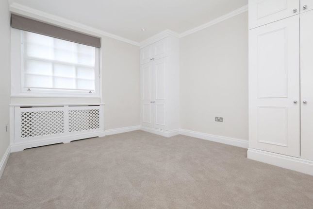 Flat 2, 28a, Seymour Place, London photo 3