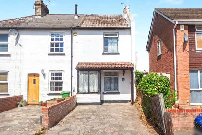2-bed terraced on 5, Park Road, Orpington, £240,000