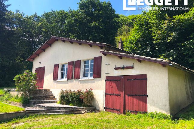 Thumbnail Villa for sale in Rougnac, Charente, Nouvelle-Aquitaine